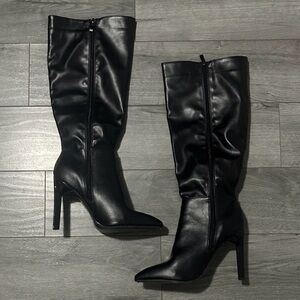 Elegant Black Knee-High Women's Boots